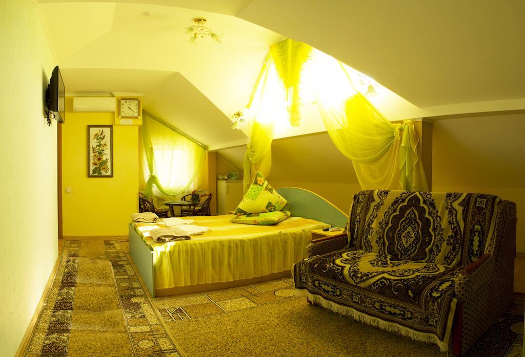 Hotel U Olega Truskavets Bilik gambar
